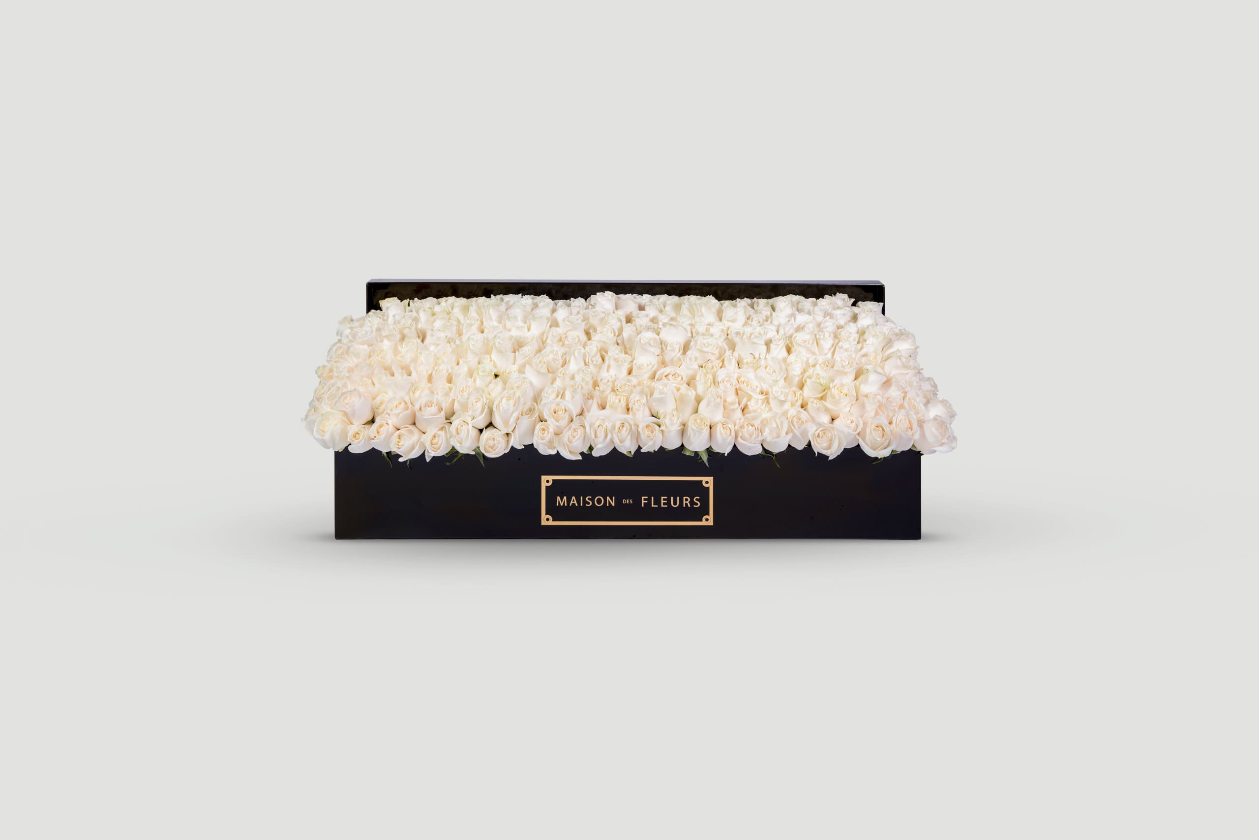 white boutique flowers